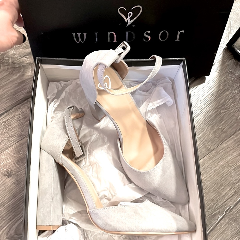 Gray Windsor heels